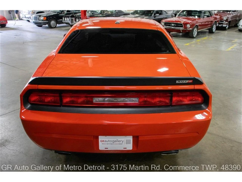 2009 Dodge Challenger 3rd Gen - Image 5 of 31