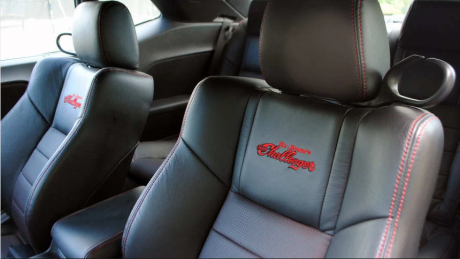 2009 Dodge Challenger 3rd Gen - Image 9 of 12