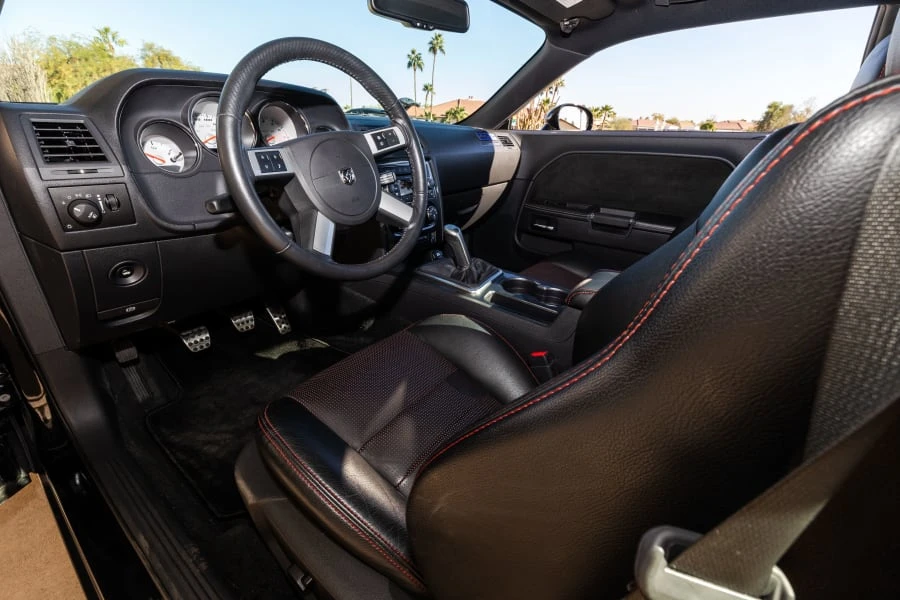 2009 Dodge Challenger 3rd Gen - Image 24 of 31
