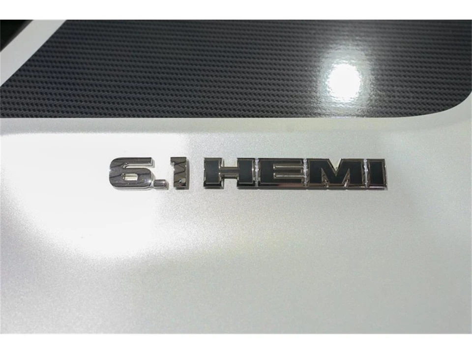 2009 Dodge Challenger 3rd Gen - Image 26 of 31