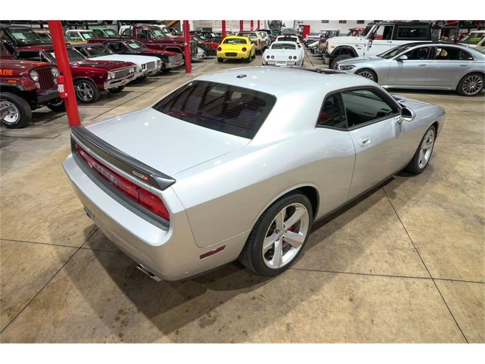 2009 Dodge Challenger 3rd Gen - Image 17 of 31