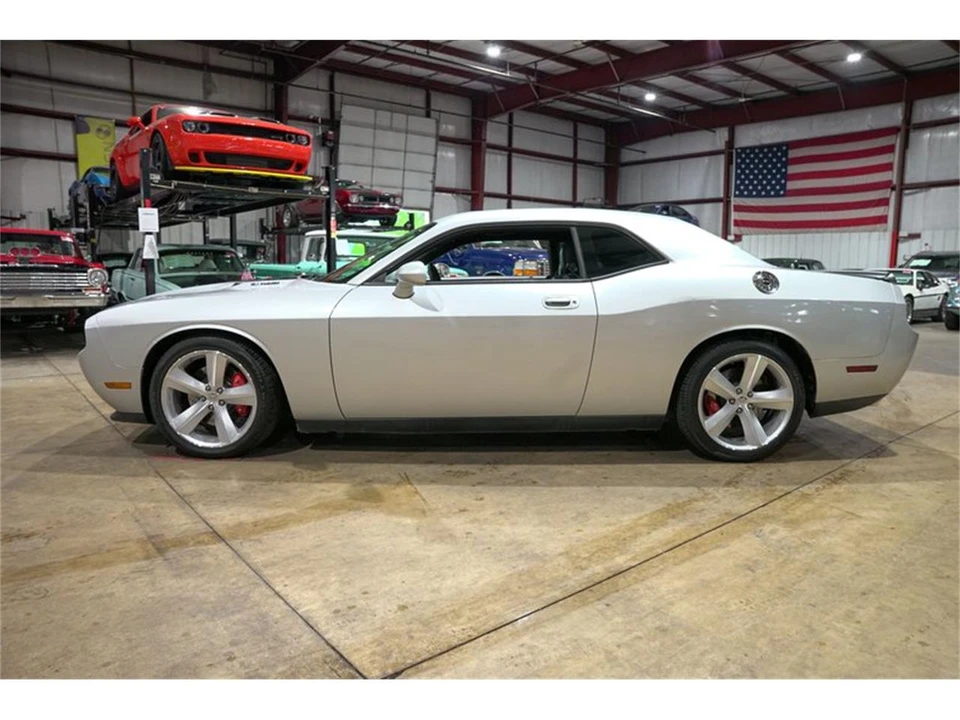 2009 Dodge Challenger 3rd Gen - Image 4 of 31