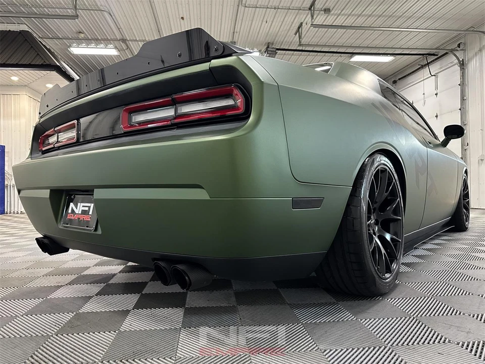 2009 Dodge Challenger 3rd Gen - Image 19 of 31