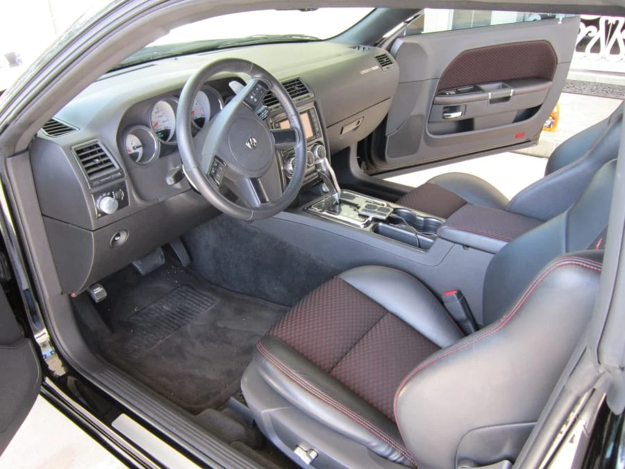 2009 Dodge Challenger 3rd Gen - Image 3 of 12