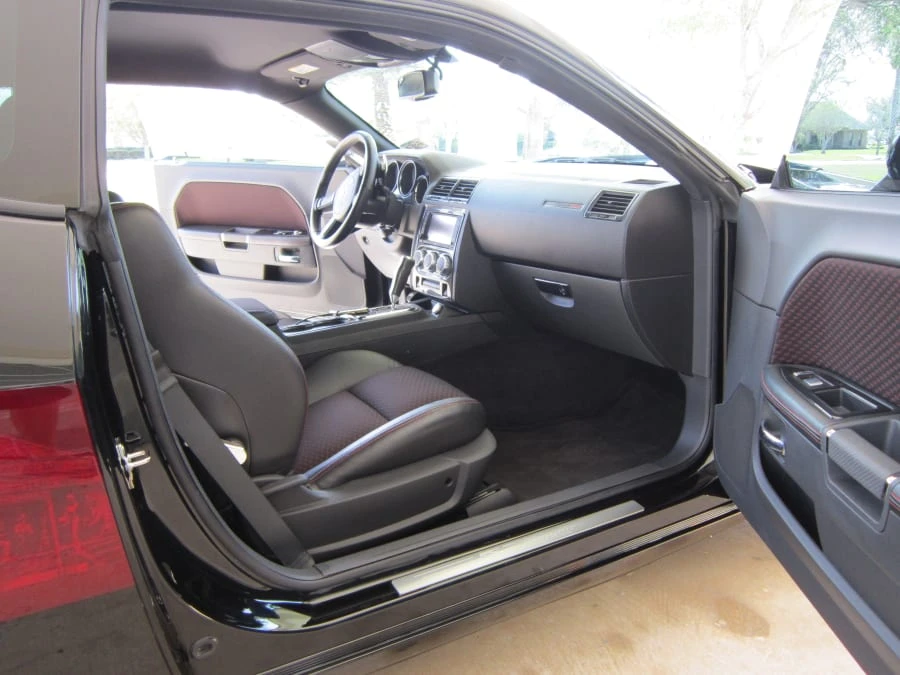 2009 Dodge Challenger 3rd Gen - Image 4 of 12