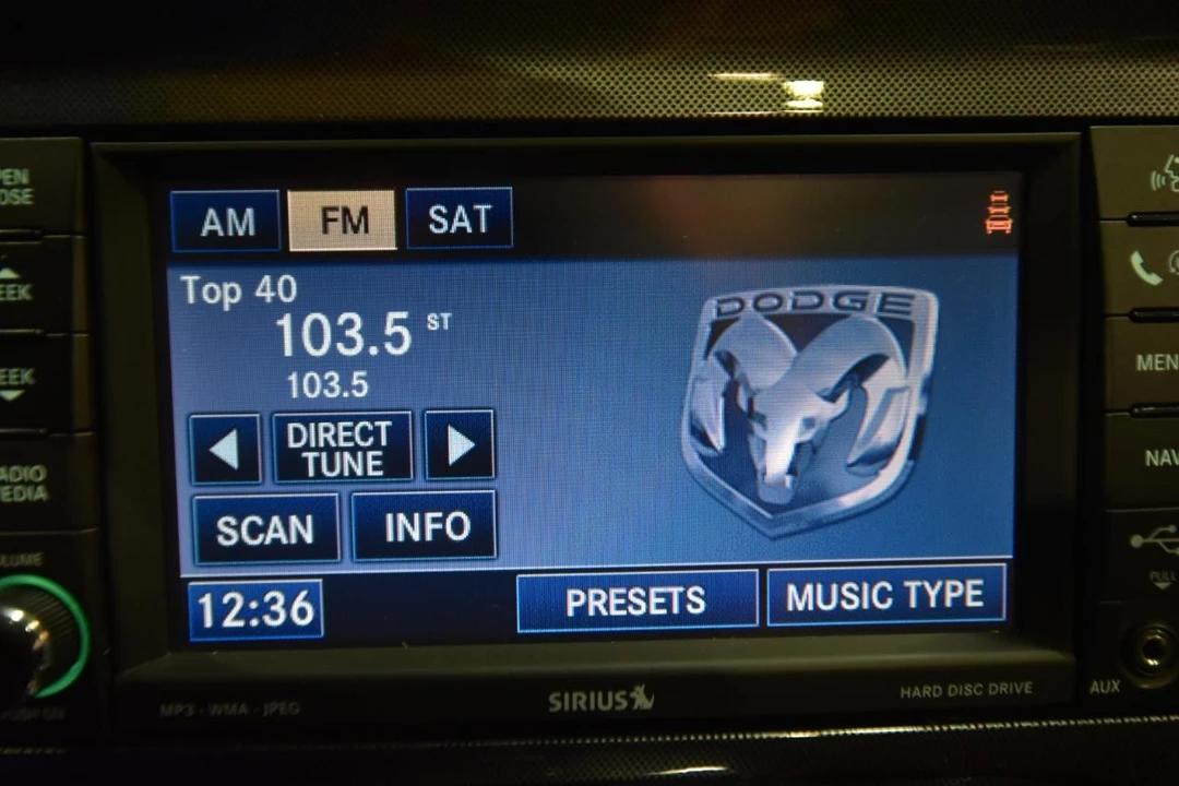 2009 Dodge Challenger 3rd Gen - Image 27 of 31