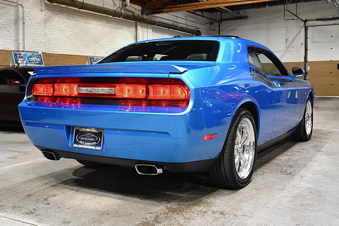 2009 Dodge Challenger 3rd Gen - Image 9 of 31