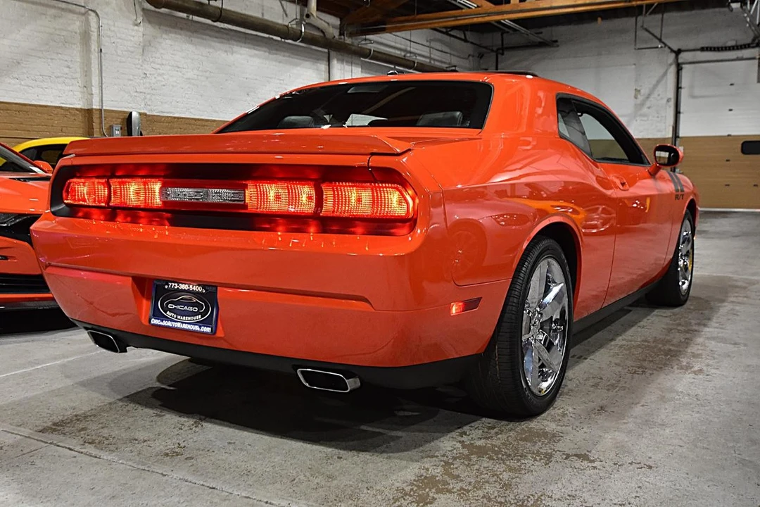2009 Dodge Challenger 3rd Gen - Image 7 of 31