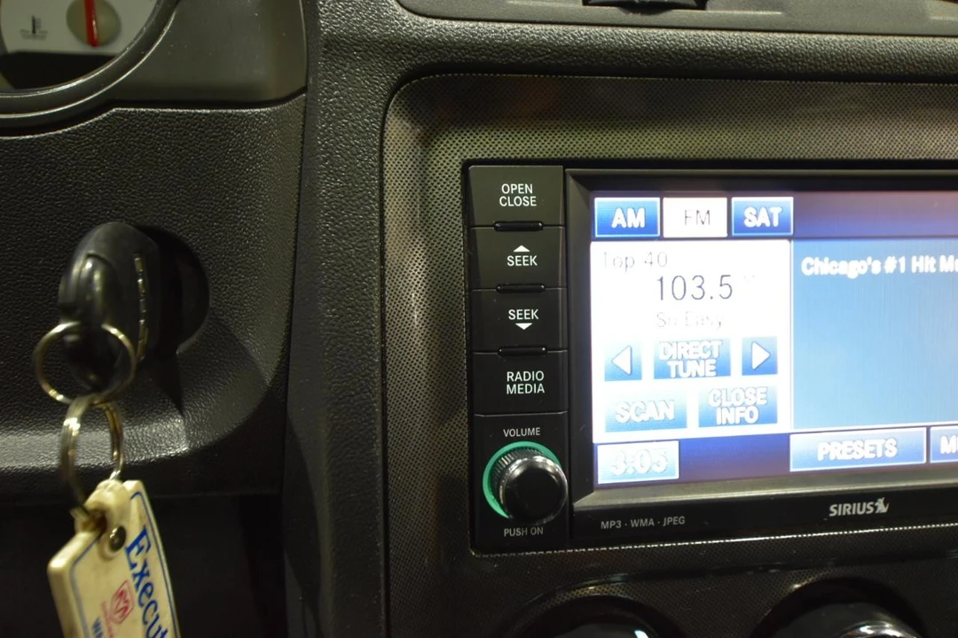2009 Dodge Challenger 3rd Gen - Image 22 of 31