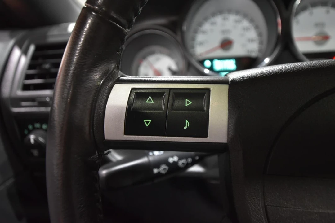 2009 Dodge Challenger 3rd Gen - Image 18 of 31