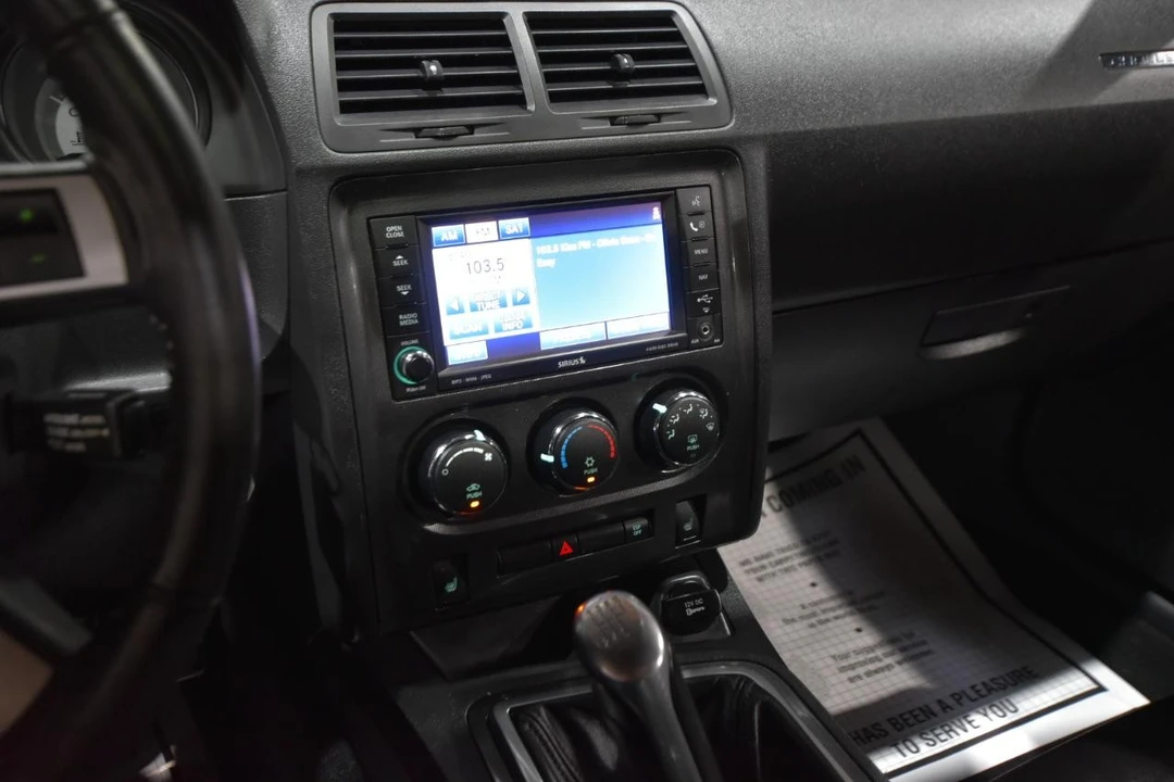 2009 Dodge Challenger 3rd Gen - Image 21 of 31