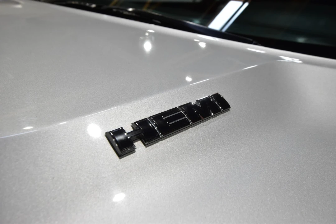 2009 Dodge Challenger 3rd Gen - Image 8 of 12