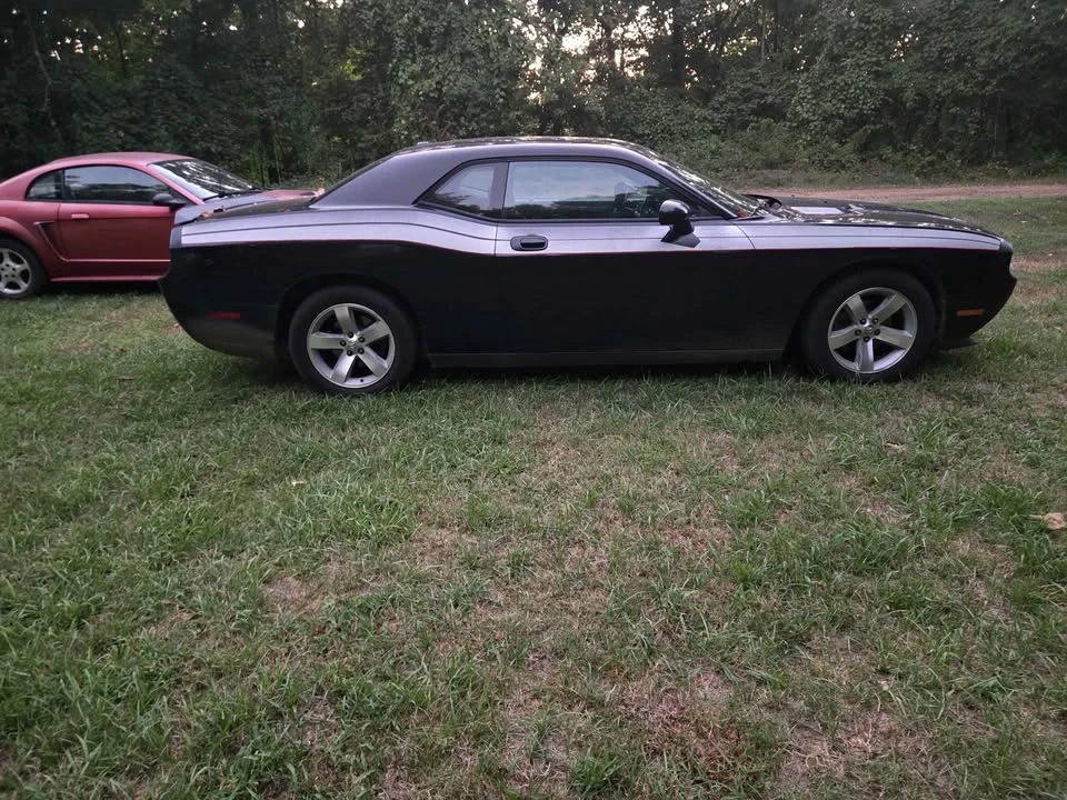 2009 Dodge Challenger 3rd Gen - Image 3 of 6