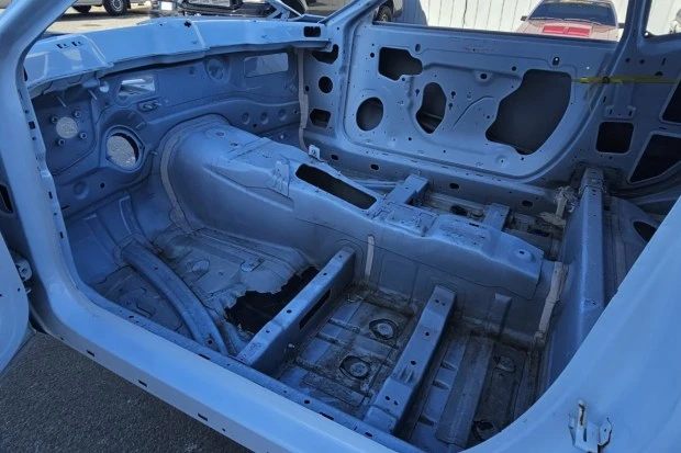 2009 Parts & Memorabilia Bodywork - Image 4 of 5