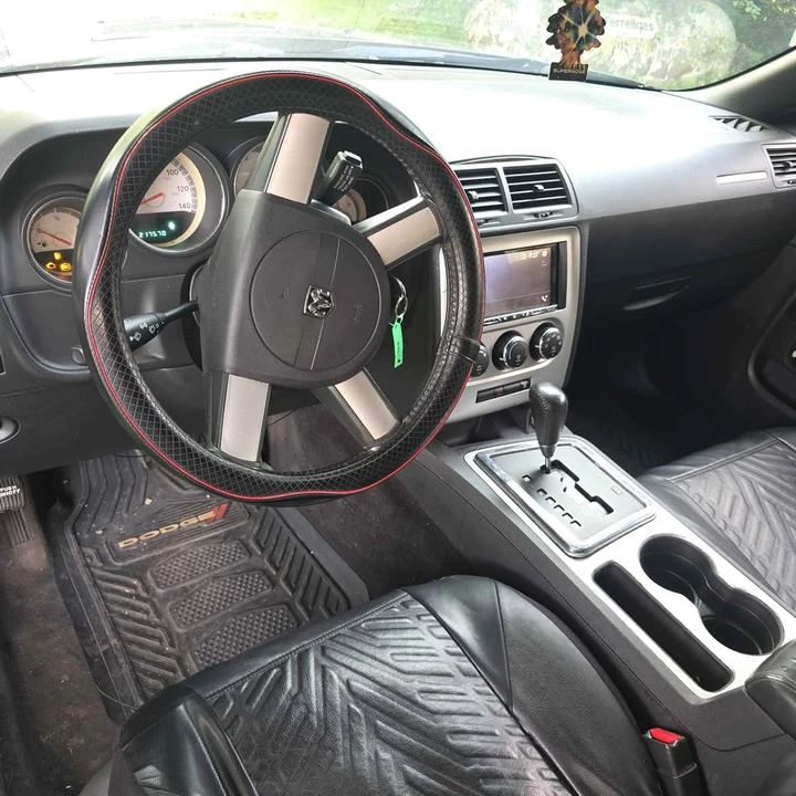 2009 Dodge Challenger 3rd Gen - Image 6 of 11