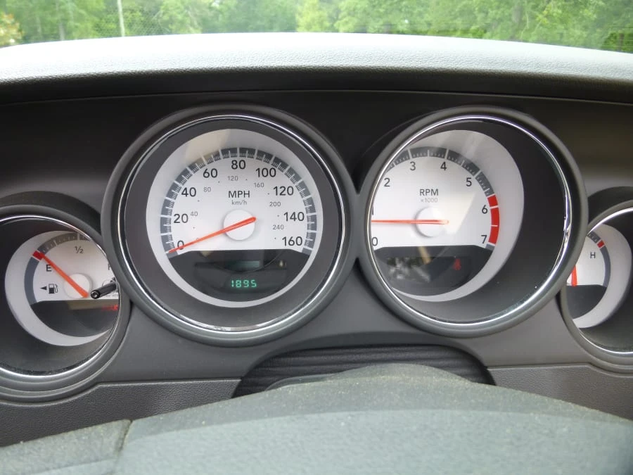 2009 Dodge Challenger 3rd Gen - Image 5 of 8