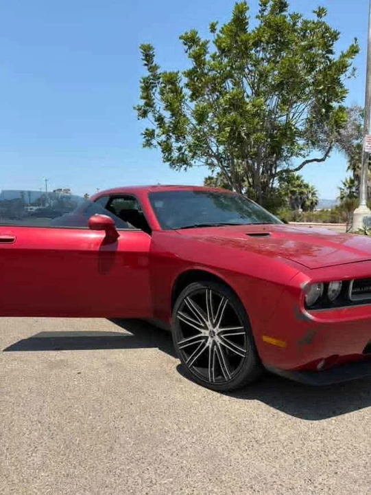 2009 Dodge Challenger 3rd Gen - Image 8 of 8