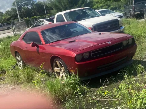 2009 Dodge Challenger Coupe 2D