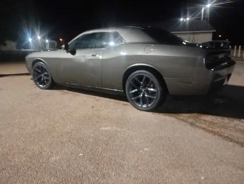 2009 Dodge Challenger Coupe 2D
