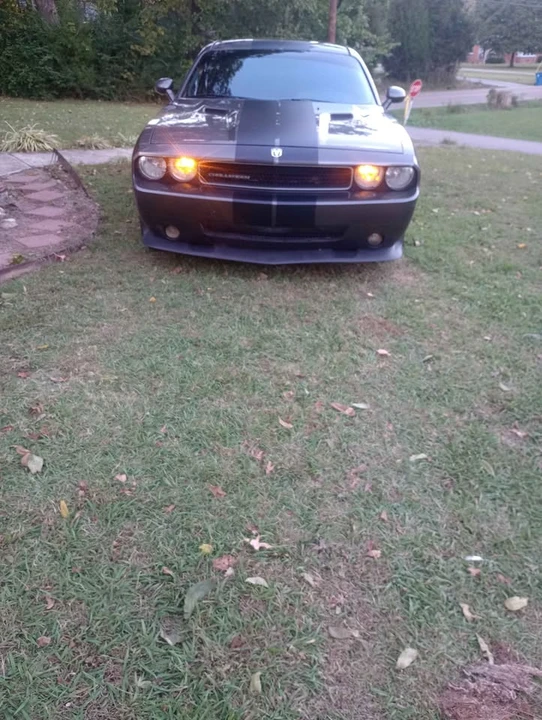 2009 Dodge Challenger 3rd Gen - Image 3 of 5
