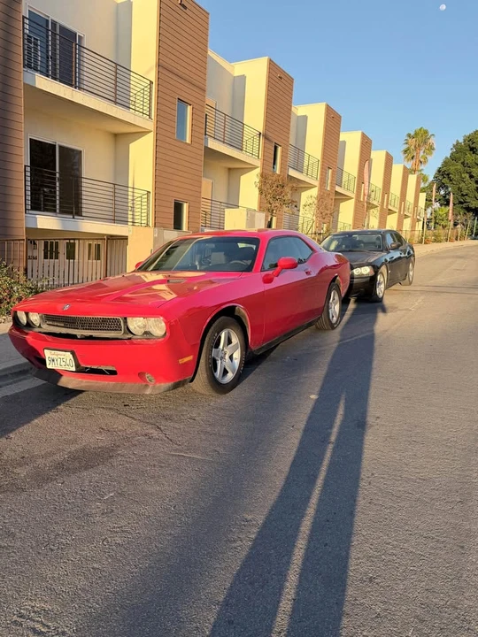 2009 Dodge Challenger 3rd Gen - Image 3 of 6