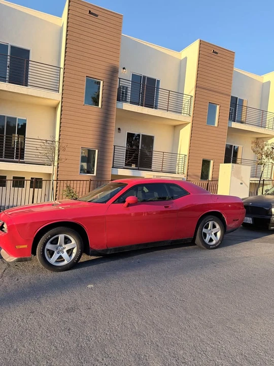 2009 Dodge Challenger 3rd Gen - Image 2 of 6