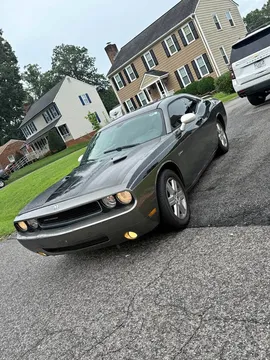 2009 Dodge Challenger Coupe 2D