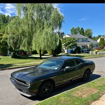 2009 Dodge Challenger Coupe 2D