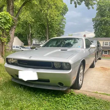 2009 Dodge Challenger Coupe 2D