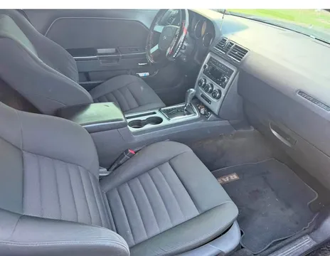 2009 Dodge Challenger Coupe 2D