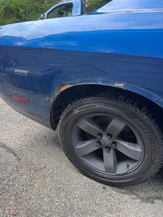 2009 Dodge Challenger 3rd Gen - Image 7 of 18