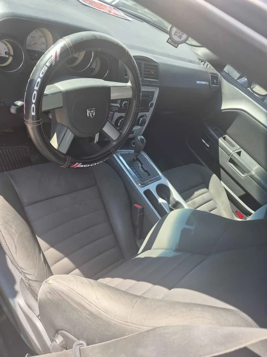 2009 Dodge Challenger 3rd Gen - Image 7 of 9