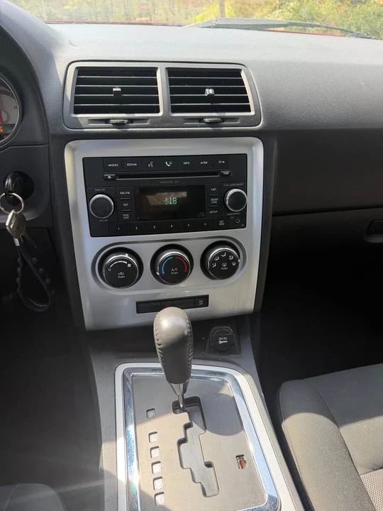 2009 Dodge Challenger 3rd Gen - Image 15 of 16