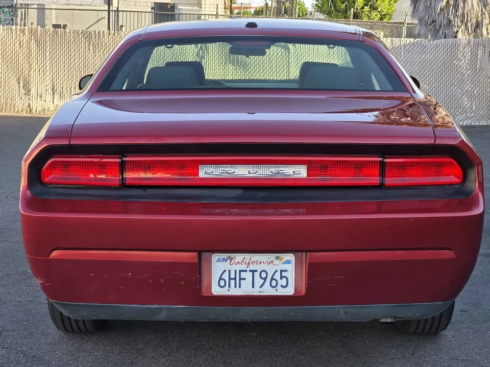 2009 Dodge Challenger 3rd Gen - Image 4 of 17