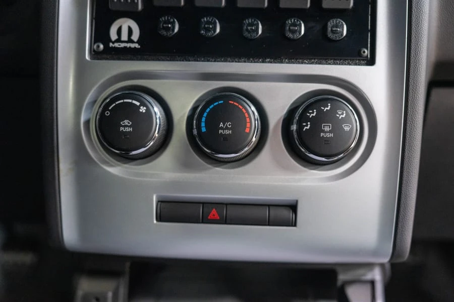 2009 Dodge Challenger SRT8 & 392 3rd Gen - Image 19 of 31