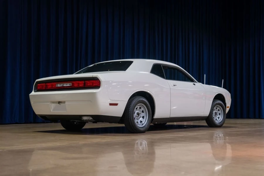 2009 Dodge Challenger SRT8 & 392 3rd Gen - Image 3 of 31