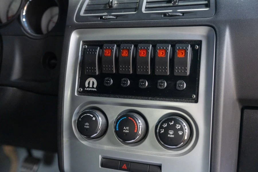 2009 Dodge Challenger SRT8 & 392 3rd Gen - Image 17 of 31