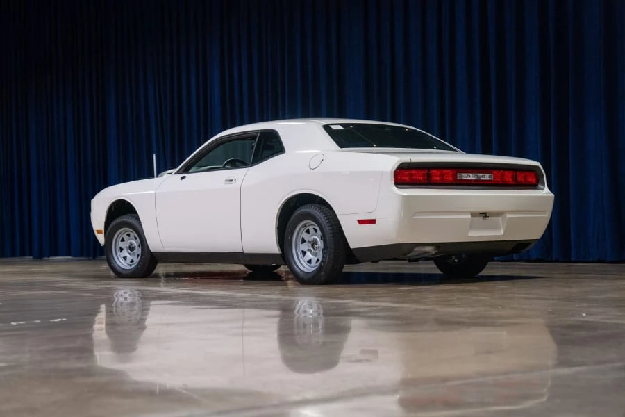 2009 Dodge Challenger SRT8 & 392 3rd Gen - Image 13 of 31