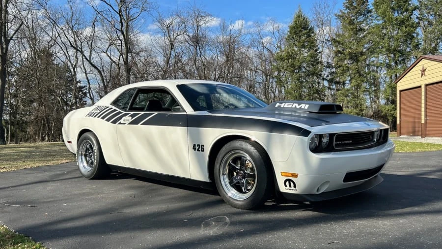 2009 Dodge Challenger SRT8 & 392 3rd Gen - Image 15 of 28