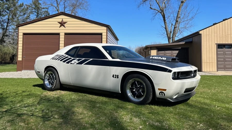 2009 Dodge Challenger SRT8 & 392 3rd Gen - Image 6 of 28
