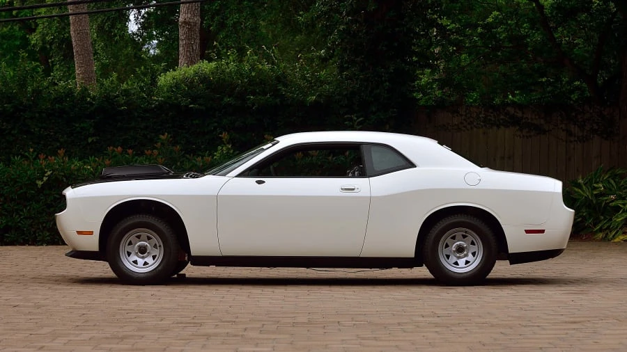 2009 Dodge Challenger SRT8 & 392 3rd Gen - Image 8 of 12
