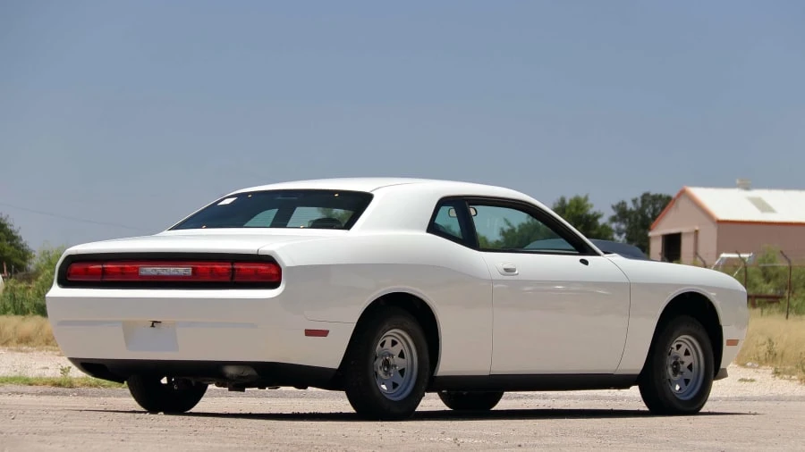 2009 Dodge Challenger SRT8 & 392 3rd Gen - Image 3 of 12