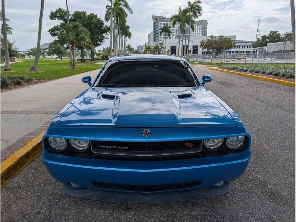 2009 Dodge Challenger 3rd Gen - Image 2 of 20