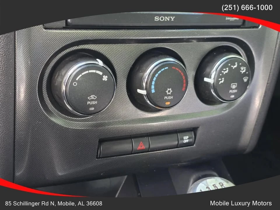 2009 Dodge Challenger 3rd Gen - Image 13 of 20
