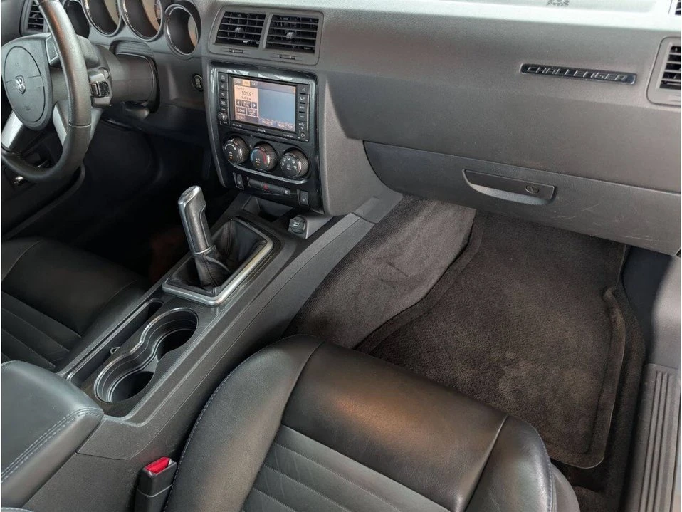 2009 Dodge Challenger 3rd Gen - Image 14 of 20