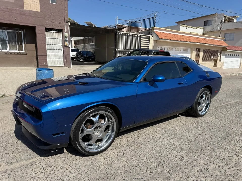 2009 Dodge Challenger 3rd Gen - Image 3 of 14