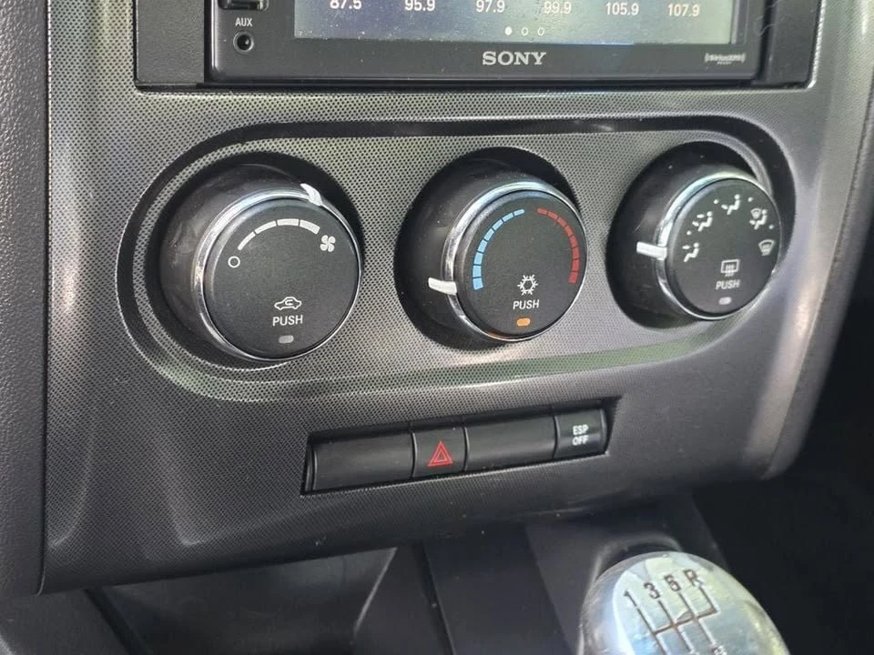 2009 Dodge Challenger 3rd Gen - Image 13 of 20