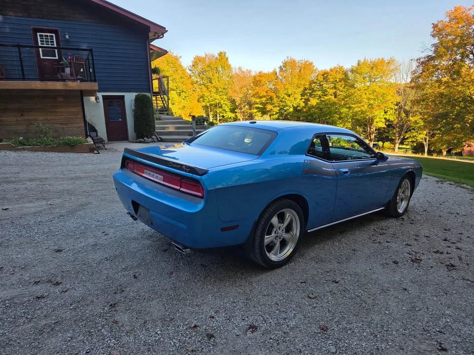 2009 Dodge Challenger 3rd Gen - Image 3 of 7