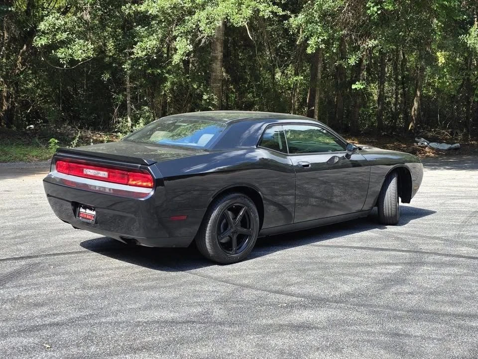 2009 Dodge Challenger 3rd Gen - Image 5 of 20