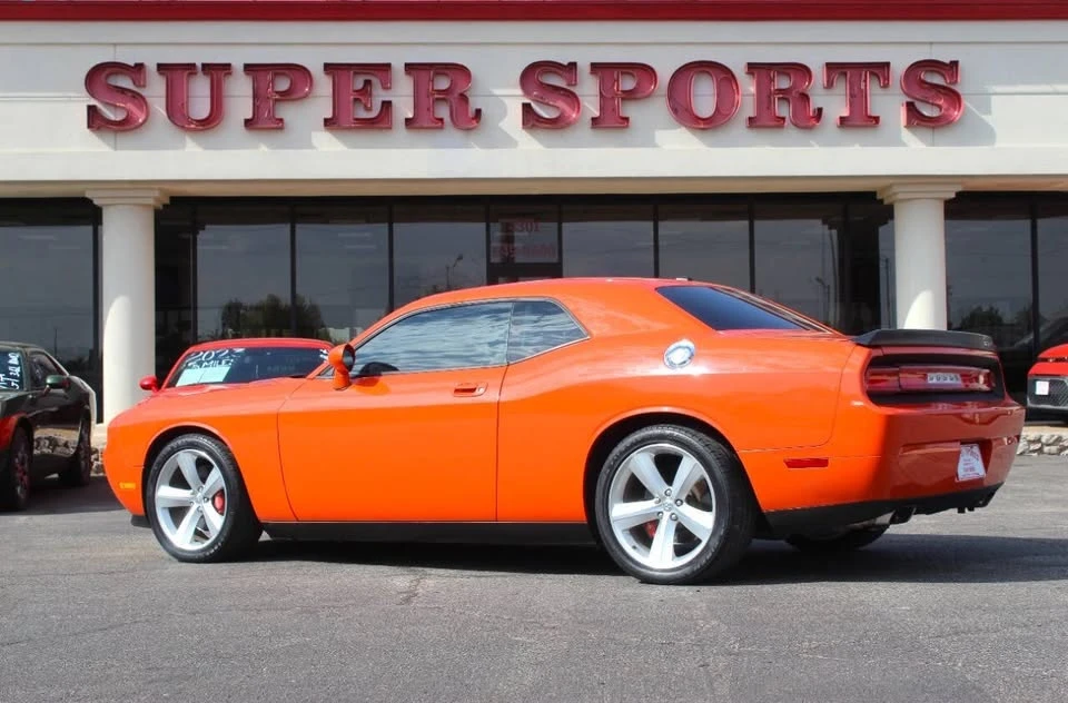 2009 Dodge Challenger 3rd Gen - Image 5 of 18